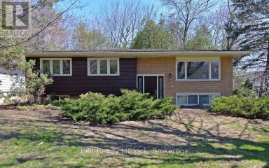 MAIN FLOOR - 4 WALLIS DRIVE Peterborough (Monaghan Ward 2) Ontario photo 2