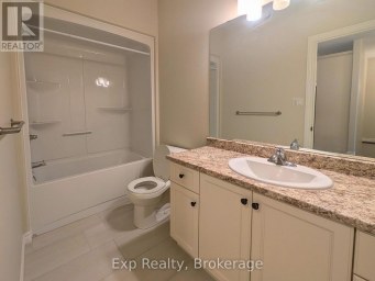 76 COVINGTON CRESCENT Belleville (Thurlow Ward) Ontario photo 11