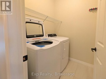 76 COVINGTON CRESCENT Belleville (Thurlow Ward) Ontario photo 20