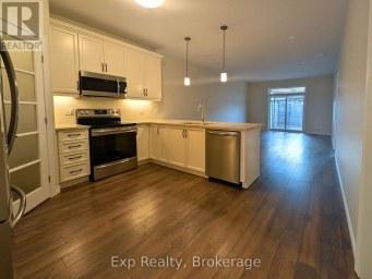 76 COVINGTON CRESCENT Belleville (Thurlow Ward) Ontario photo 3