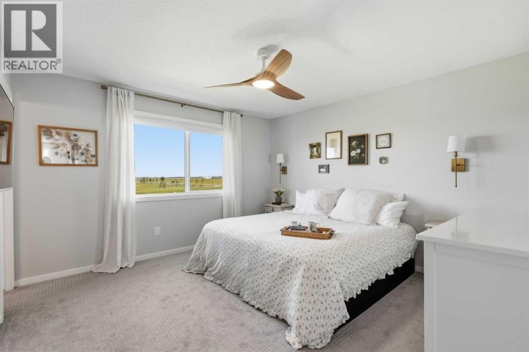 644 Robinson Avenue, Penhold, Alberta, T0M1R0