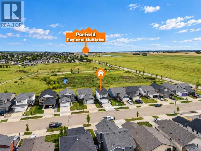 644 Robinson Avenue, Penhold, Alberta, T0M1R0