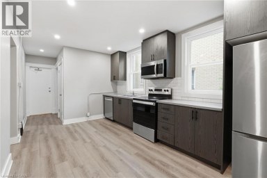 63 MELROSE Avenue S Hamilton Ontario photo 10