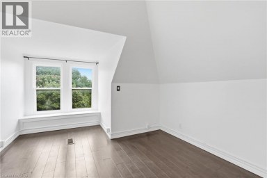 63 MELROSE Avenue S Hamilton Ontario photo 32