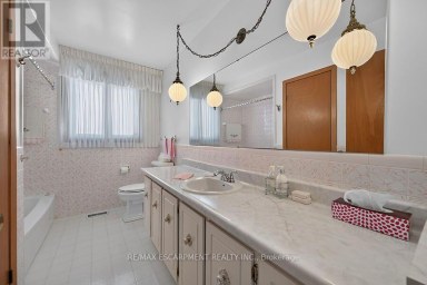 57 TURNBULL ROAD Hamilton (Dundas) Ontario photo 9