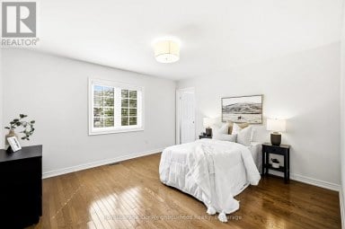 1296 RAVENCLIFFE COURT Oshawa (Taunton) Ontario photo 31