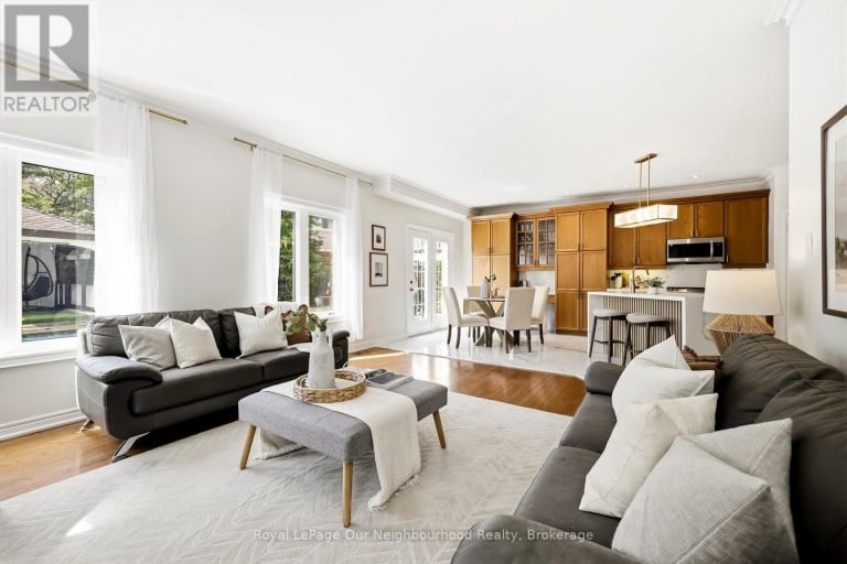 1296 RAVENCLIFFE COURT, Oshawa (Taunton), Ontario, L1K2Y3