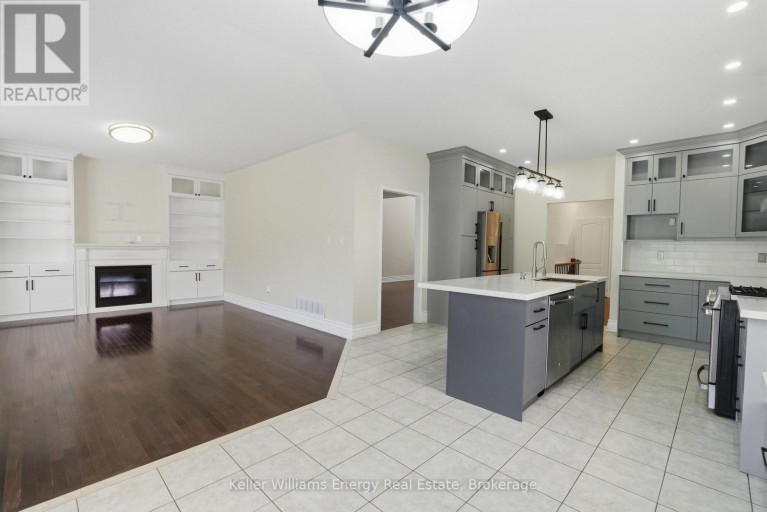 1633 GRANDVIEW STREET N, Oshawa (Taunton), Ontario, L1K0A6