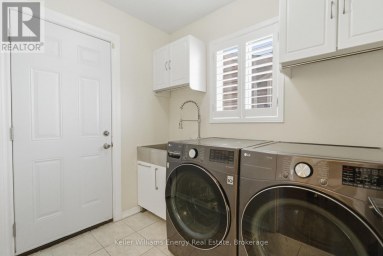 1633 GRANDVIEW STREET N Oshawa (Taunton) Ontario photo 17