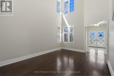 1633 GRANDVIEW STREET N Oshawa (Taunton) Ontario photo 3
