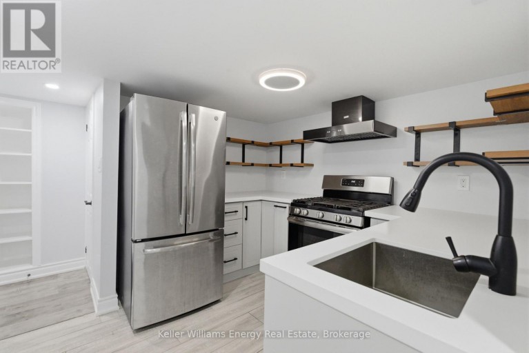 1633 GRANDVIEW STREET N, Oshawa (Taunton), Ontario, L1K0A6