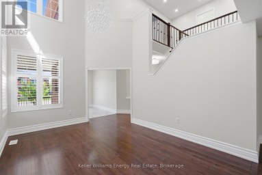 1633 GRANDVIEW STREET N Oshawa (Taunton) Ontario photo 4