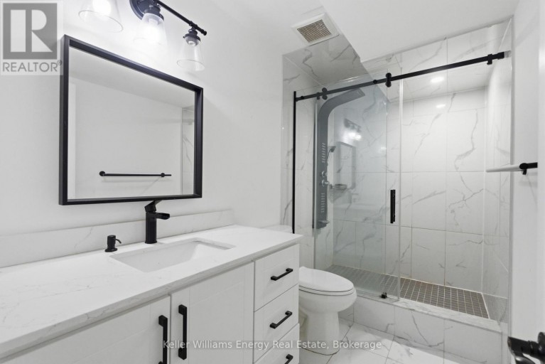 1633 GRANDVIEW STREET N, Oshawa (Taunton), Ontario, L1K0A6