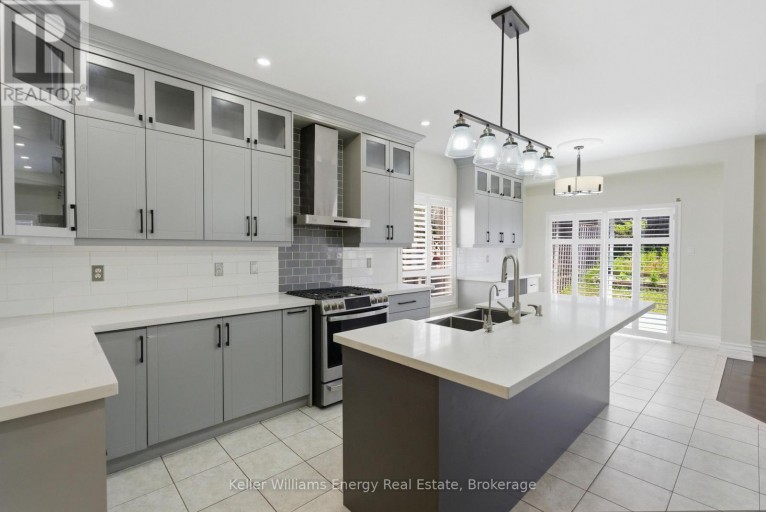 1633 GRANDVIEW STREET N, Oshawa (Taunton), Ontario, L1K0A6