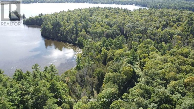 1070 PERRY LANE LOT 1 LANE, Frontenac (Frontenac North), Ontario, K0H1K0