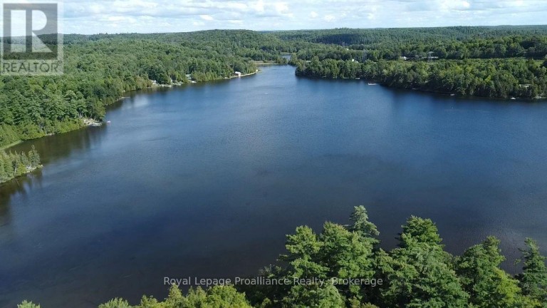 1070 PERRY LANE LOT 1 LANE, Frontenac (Frontenac North), Ontario, K0H1K0
