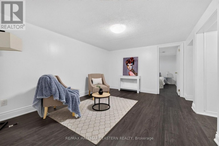 754 CRAWFORD PLACE, Peterborough (Otonabee Ward 1), Ontario, K9J3X3