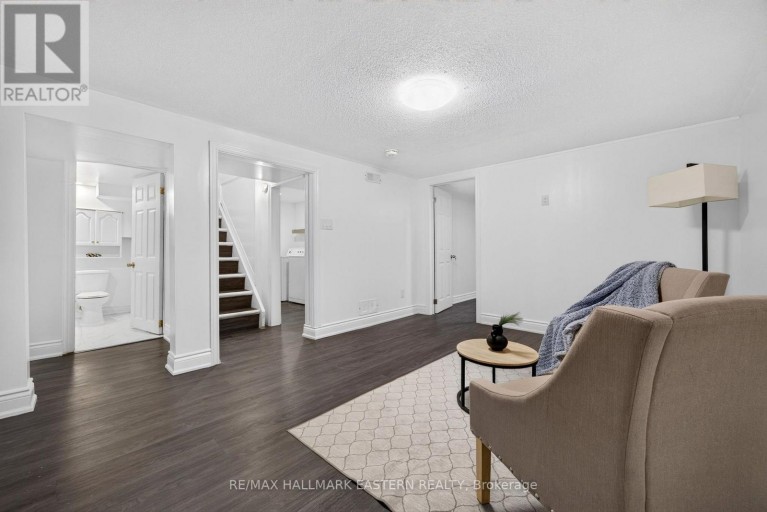 754 CRAWFORD PLACE, Peterborough (Otonabee Ward 1), Ontario, K9J3X3