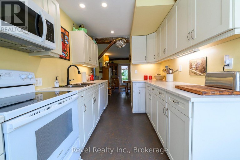423259 ROCKY SAUGEEN ROAD, West Grey, Ontario, N0G1R0