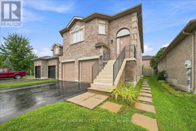 61 MCINTYRE DRIVE Barrie (Ardagh) Ontario photo 3
