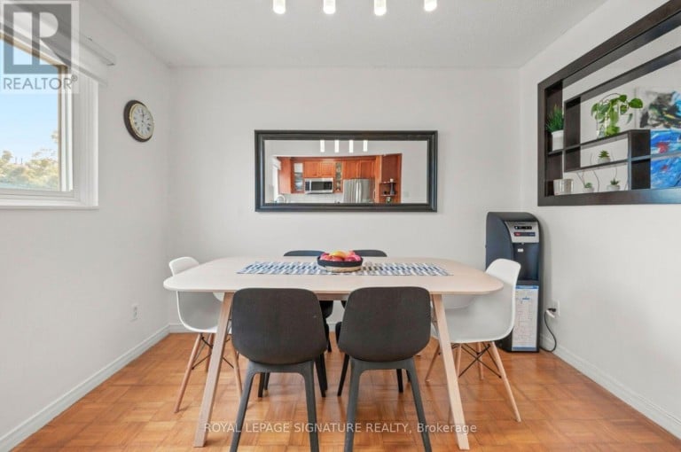 132 - 1221 DUNDIX ROAD, Mississauga (Applewood), Ontario, L4Y3Y9