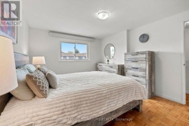 132 - 1221 DUNDIX ROAD Mississauga (Applewood) Ontario photo 26