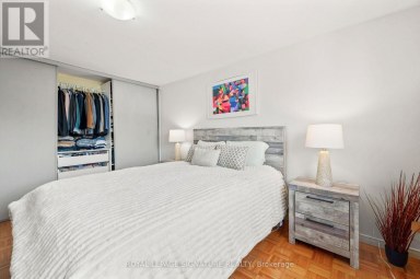 132 - 1221 DUNDIX ROAD Mississauga (Applewood) Ontario photo 27