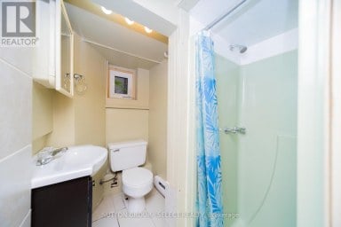 239 RIDOUT STREET S London South (South G) Ontario photo 43