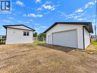 4603 47 Street Rycroft Alberta photo 2