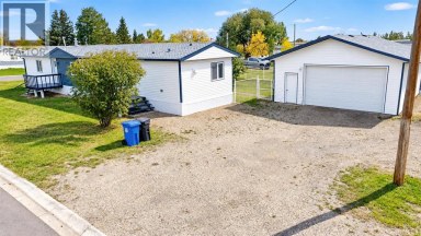 4603 47 Street Rycroft Alberta photo 40