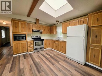 4603 47 Street Rycroft Alberta photo 7