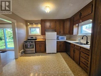 102 CATHARINE STREET Belleville (Belleville Ward) Ontario photo 5
