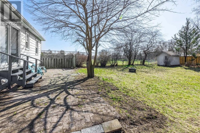 4075A LAWRENCE AVENUE E, Toronto (West Hill), Ontario, M1E2R6
