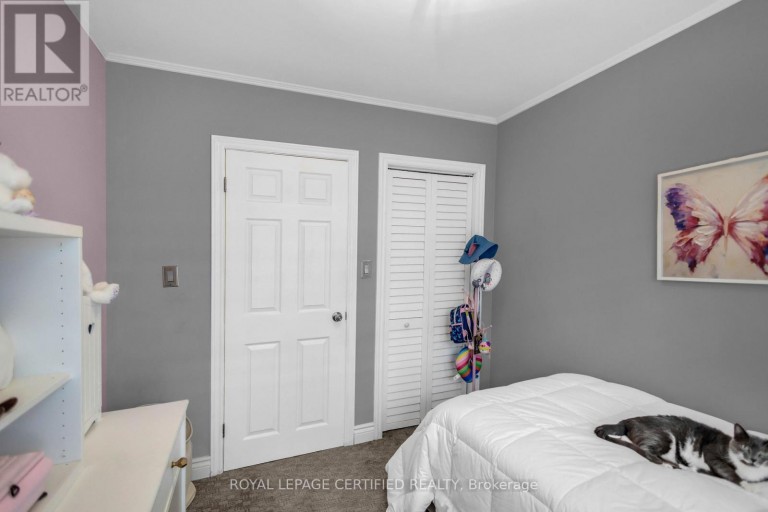 24 NORTHGATE DRIVE, Hamilton (Lisgar), Ontario, L8T2Y7