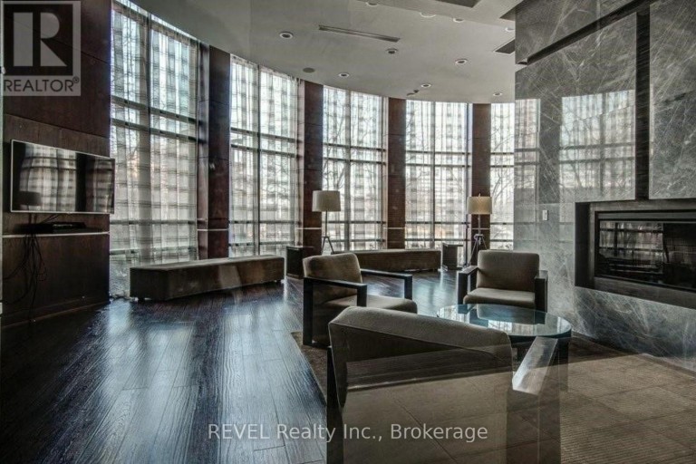 2609 - 330 BURNHAMTHORPE ROAD W, Mississauga (City Centre), Ontario, L5B3Y5