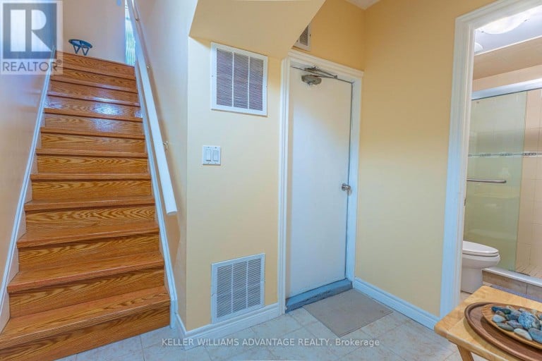 174 HOMESTEAD ROAD, Toronto (West Hill), Ontario, M1E3S2