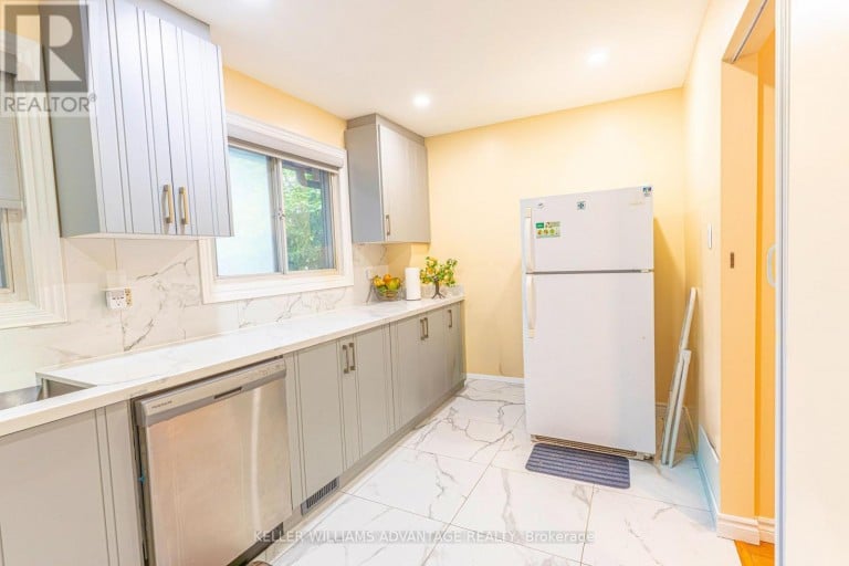 174 HOMESTEAD ROAD, Toronto (West Hill), Ontario, M1E3S2