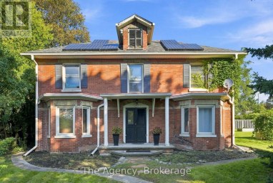 310 RIDOUT STREET Port Hope Ontario photo 2