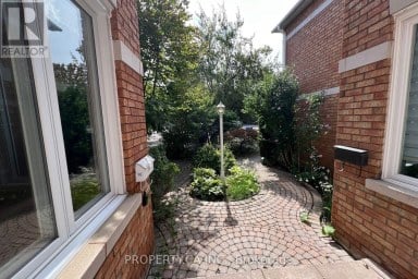 32 BROWNSTONE CIRCLE Vaughan (Crestwood-Springfarm-Yorkhill) Ontario photo 36