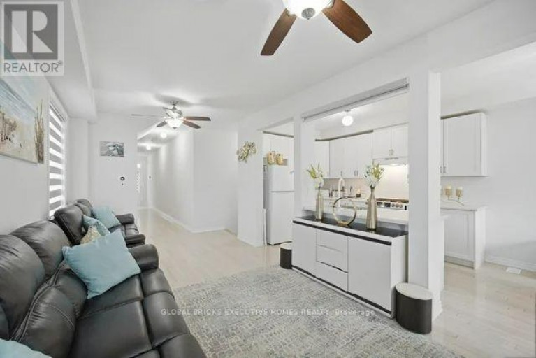 549 BARONS STREET, Vaughan (Kleinburg), Ontario, L4H3N5