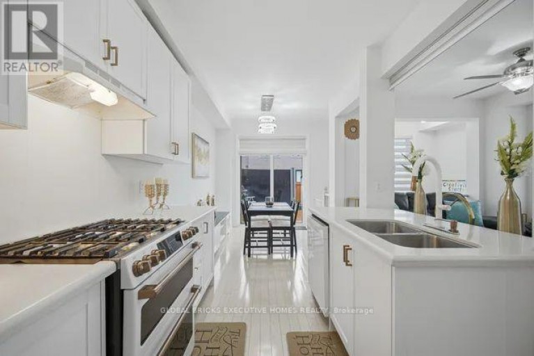 549 BARONS STREET, Vaughan (Kleinburg), Ontario, L4H3N5