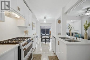 549 BARONS STREET Vaughan (Kleinburg) Ontario photo 15