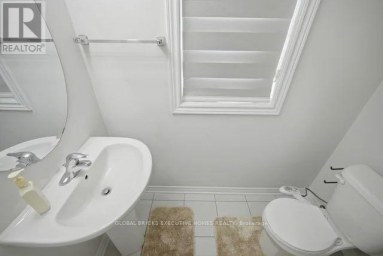 549 BARONS STREET Vaughan (Kleinburg) Ontario photo 18