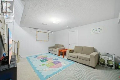 549 BARONS STREET Vaughan (Kleinburg) Ontario photo 42