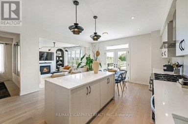 42 SHEPHERD DRIVE Barrie Ontario photo 19