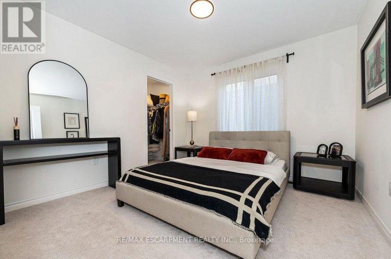 42 SHEPHERD DRIVE, Barrie, Ontario, L9S2Z4