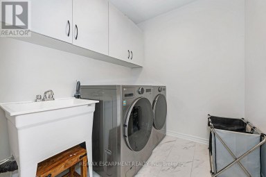 42 SHEPHERD DRIVE Barrie Ontario photo 44