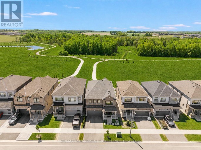 42 SHEPHERD DRIVE, Barrie, Ontario, L9S2Z4