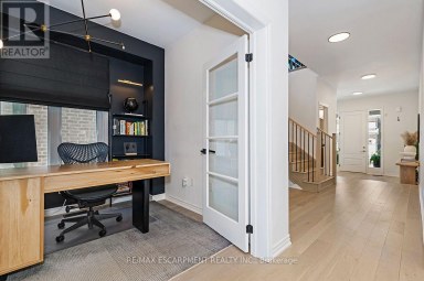 42 SHEPHERD DRIVE Barrie Ontario photo 9