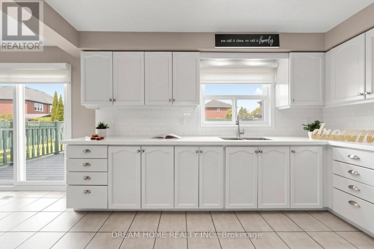 312 VALERIA BOULEVARD, Vaughan (East Woodbridge), Ontario, L4L6V7